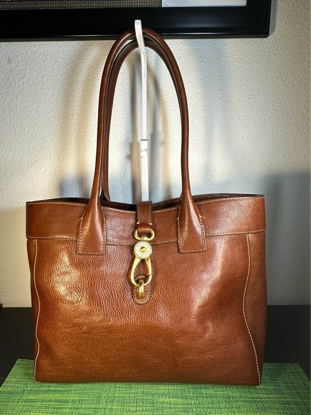 Dooney & Bourke Florentine Large Amelie Shoulder Bag / Tote